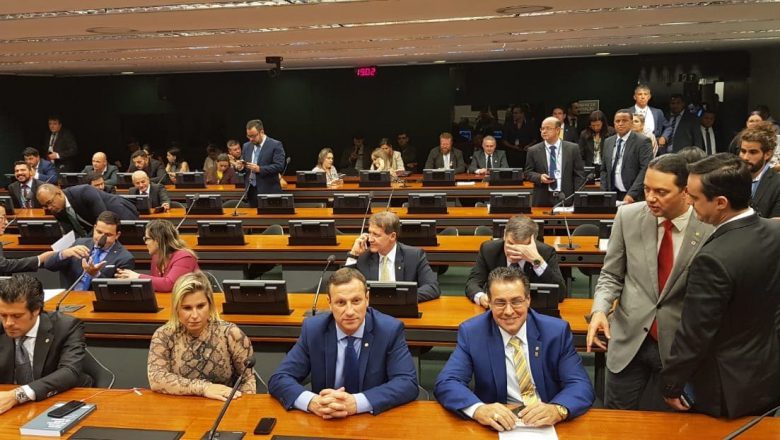 POLICIAIS FEDERAIS TERÃO REPRESENTANTES NA CCJC E NA COMISSÃO DE SEGURANÇA PÚBLICA