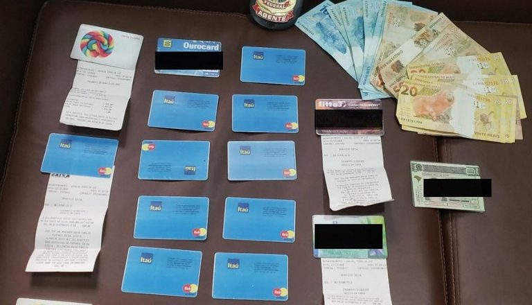 Polícia Federal desarticula esquema de fraudes em benefícios sociais federais