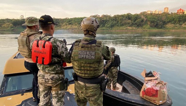PF realiza operação conjunta com BPFRON e Armada Paraguaia